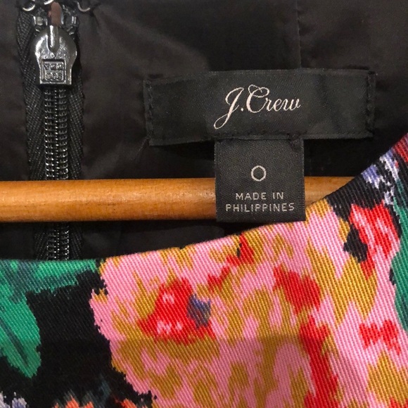 COPY - J.Crew Floral Sleeveless Dress - Picture 3 of 10